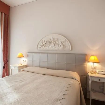 Marconi 3* 시르미오네