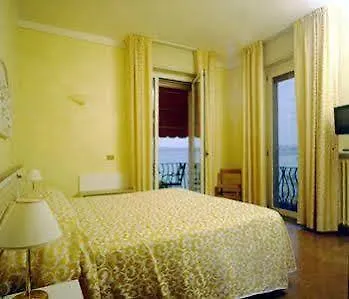 Marconi Sirmione