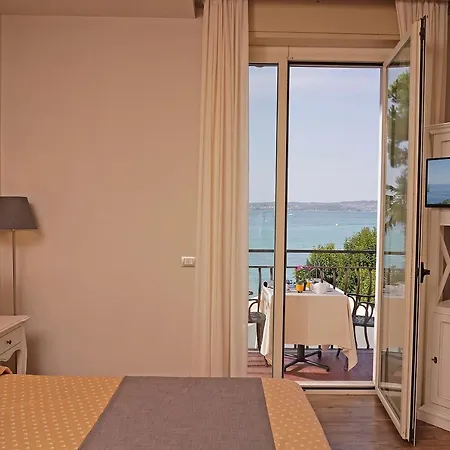 Marconi Hotel