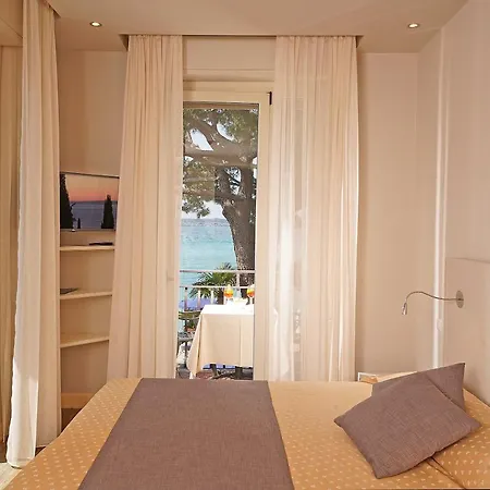 Hotel Marconi Sirmione