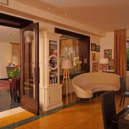 Hotel Marconi