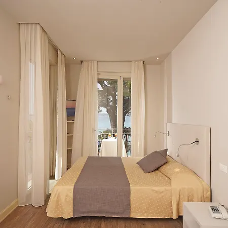 Marconi Sirmione